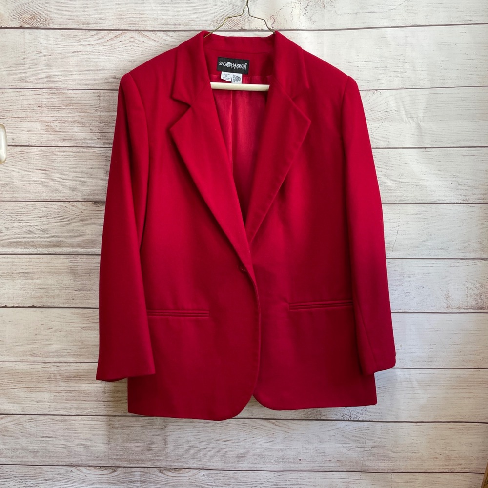 VINTAGE SAG HARBOR 100% WOOL RED BLAZER